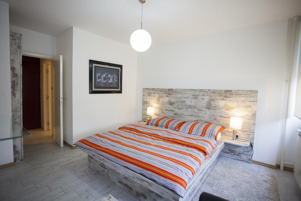 Apartment Red Belgrade Room photo
